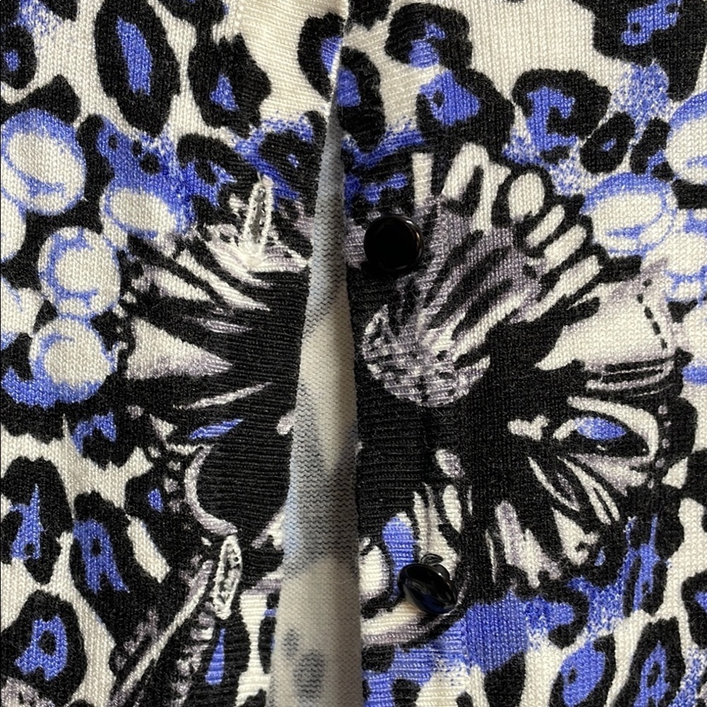Ashley Stewart Women's animal print button down sweater - Picture 3 of 7